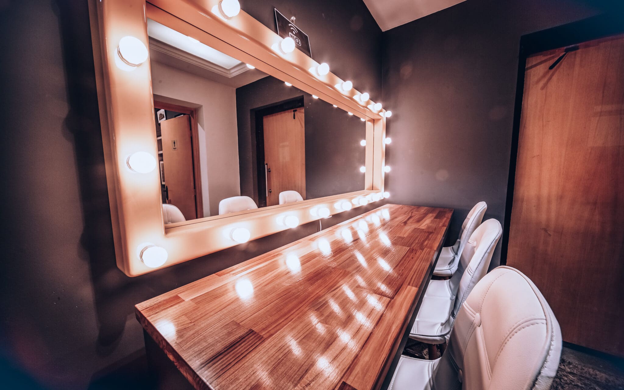 2019.05 - Studio-222 svg+xml;charset=utf Studio,Videocast,Music,Recording,Filming,Audiovisual,Podcast Our music recording studio offers flexibility for every type of project. Record in a welcoming and professional environment, equipped with a large selection of top-of-the-line microphones to ensure that your recordings reach the level of quality you desire.