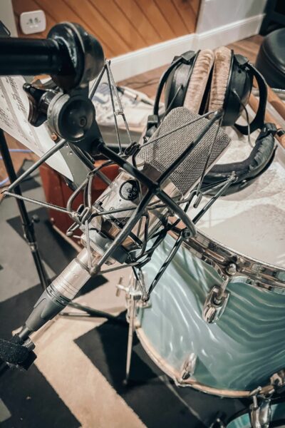 Estudio de gravacao - musica - producao musical - gravacao de musica em sao paulo bateria neumann Estudio de gravacao - musica - producao musical - gravacao de musica em sao paulo bateria neumann